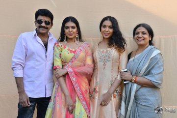 2 States Movie Opening